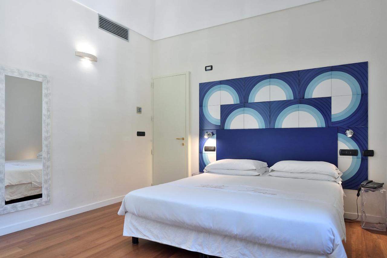 Hotel Lara 3*
